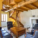 Le Relais De Saint-preuil, The Originals Relais Saint-Preuil