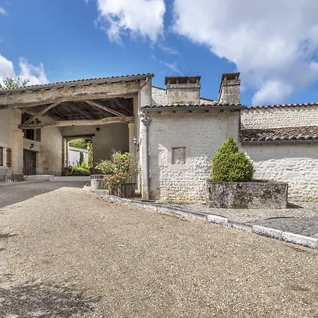 Le Relais De Saint-preuil, The Originals Relais Vignes Du Cognac 4*