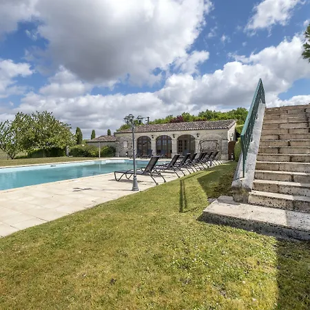 Le Relais De Saint-preuil, The Originals Relais Vignes Du Cognac