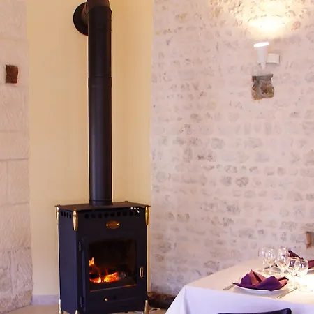 Guest house Le Relais De Saint-preuil, The Originals Relais Vignes Du Cognac 3*