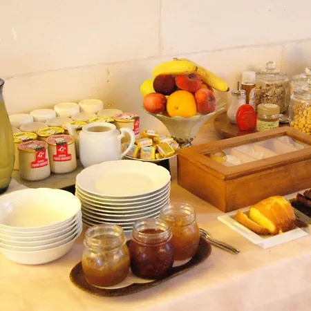 Le Relais De Saint-preuil, The Originals Relais Vignes Du Cognac Guest house