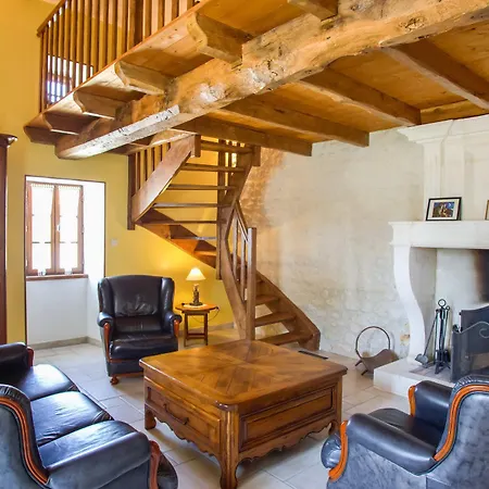 Guest house Le Relais De Saint-preuil, The Originals Relais Vignes Du Cognac Saint-Preuil